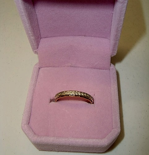 9ct gold eternity - 9ct,