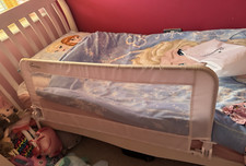 Dreambaby Collapsible Travel Children's Metal Bed Guard White Sturdy Design