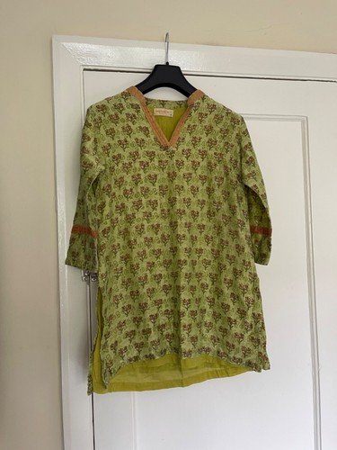 Fabindia vintage green block - green,