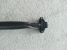 Pazzaz lightweight carbon fibre Seatpost. 27.2mm diameter