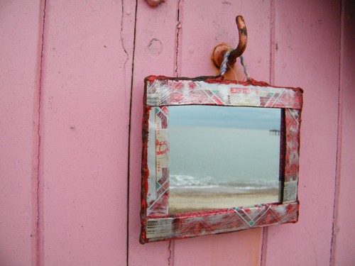 Sea metal and driftwood