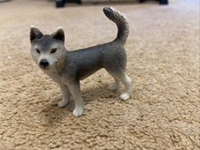 Schleich Husky Dog Figures Collectable Toy Retired D-78527