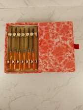 6 x Vintage Butter Knives with