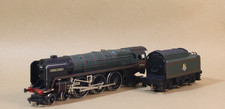 Hornby R242 BR Britannia Class
