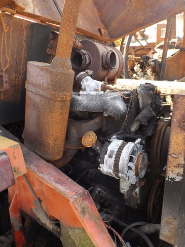 Cylinder perkins engine - 4,