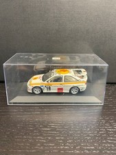 Mini Champs 1:43 Ford Escort