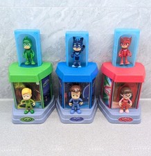 PJ MASKS Tower Transforming