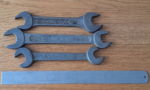Vintage ww2 engineer tools - ww2, engineer's