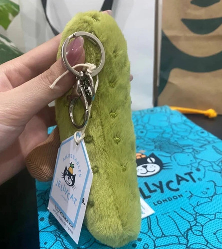 Jellycat amuseables pickle - amuseables,