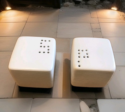 White square ceramic salt - white,