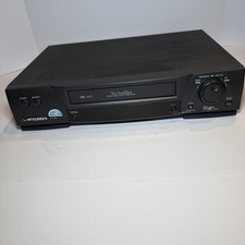 Mitsubishi VCR (HS-U590)