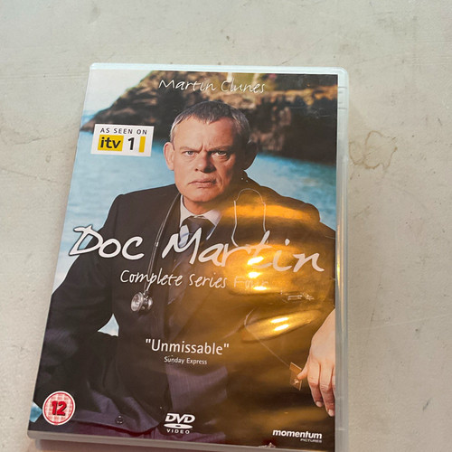 Momentum doc martin complete - momentum,