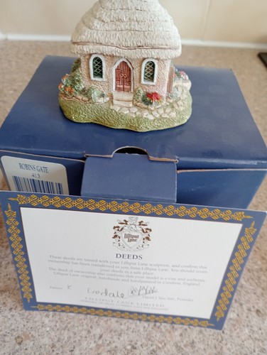 Lilliput lane robin gate - lilliput, robin's