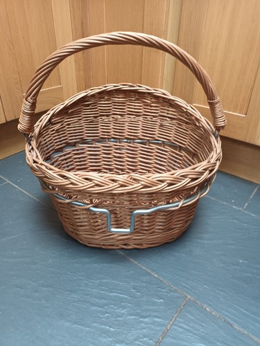 Wicker shopping basket - wicker,