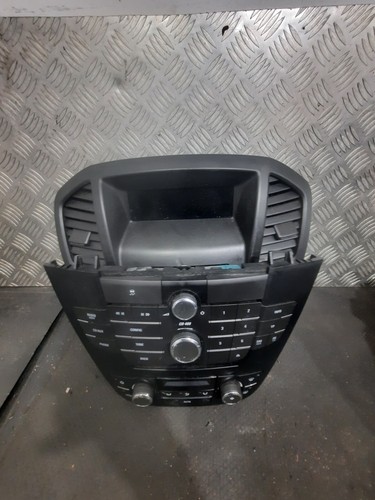 2011 vauxhall zafira - c, stereo