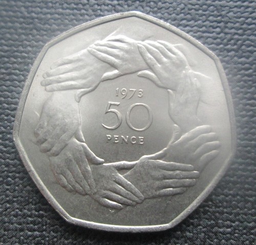50p ring hands - ring, of