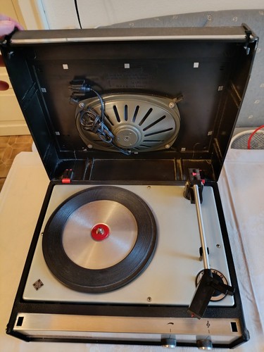 Telefunken suitcase turntable - telefunken,