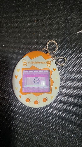 Tamagotchi osutchi mesutchi - osutchi,