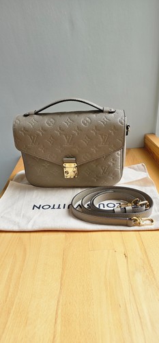 Authentic louis vuitton - authentic,