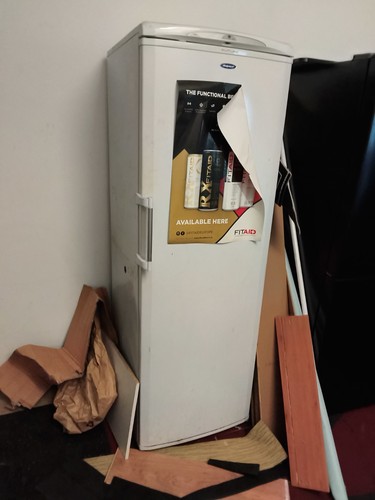 Hotpoint rla80 larder fridge - hotpoint,