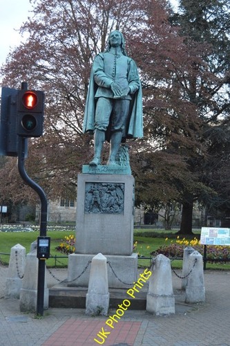 Photo 6x4 bunyan - 6x4, monument