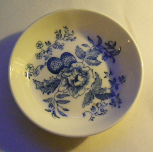 Vintage royal worcester - worcester, pin