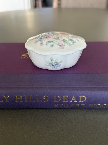 Wedgwood angela bone - wedgwood,