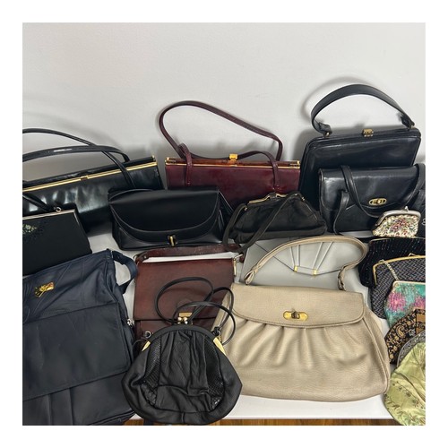 Job lot mixed - lot, reseller