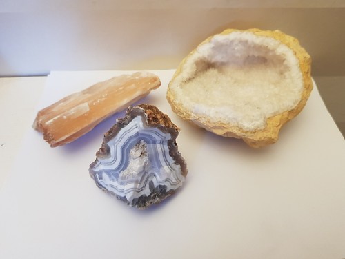 Large quartz crystal selection - quartz,