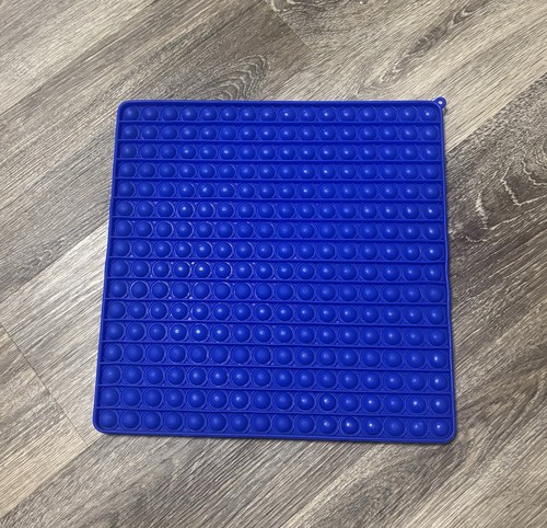 Giant blue square - giant,