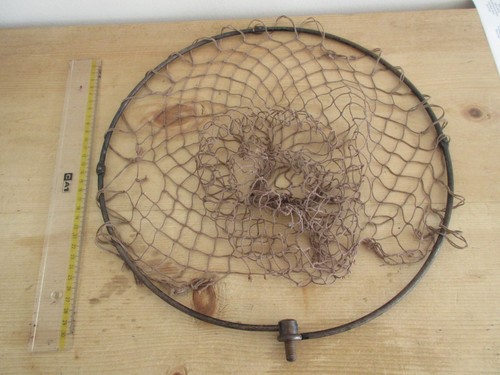 Vintage fishing landing net - fishing,