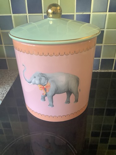 Yvonne ellen elephant lge - -,