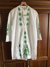 BNWT: White Green Embroidered