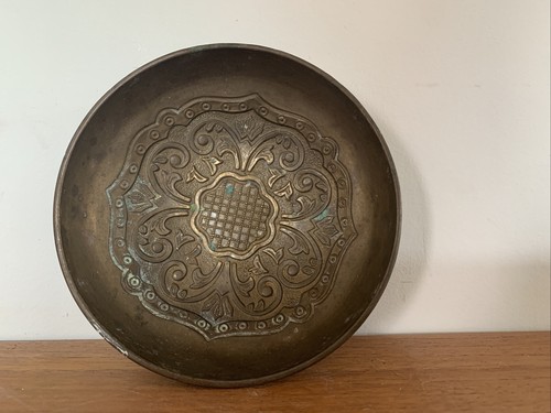 Small heavy bronze bowl - bowl,