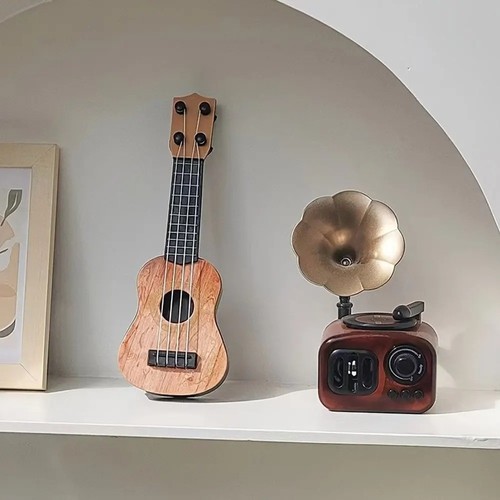 Mini string ukulele - 1,