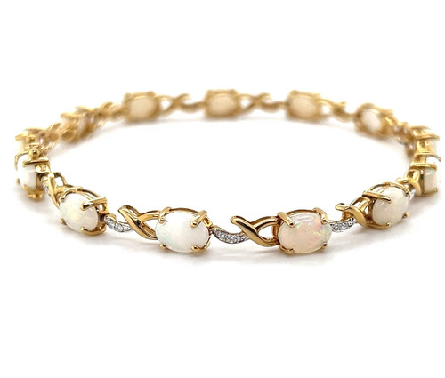 14ct yellow gold solid opal - yellow,
