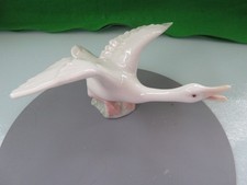 Lladro 01264 duck figurine