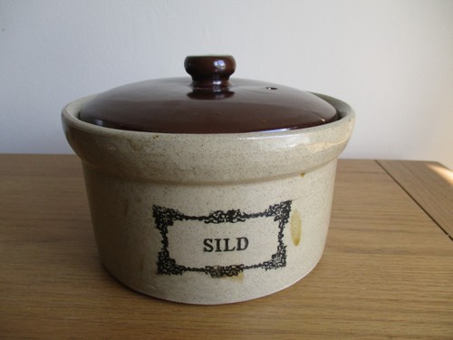 Moira pottery england sild - moira,