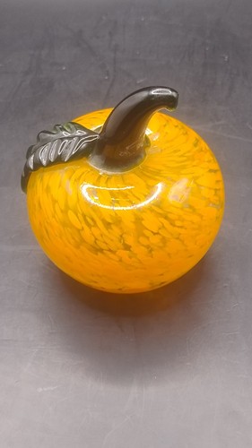 Vintage art glass apple - apple, form