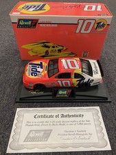 1:24  Ricky Rudd #10 Tide Thunderbird Revell NASCAR