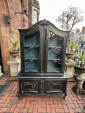 Stunning Hand Carved Vintage