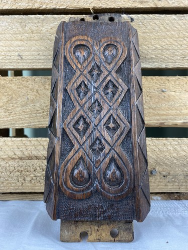Carved oak frieze panel - oak,