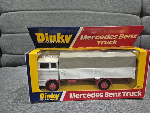 Dinky toys 940 - dinky, benz