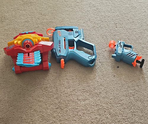 Nerf gun bundle - nerf,