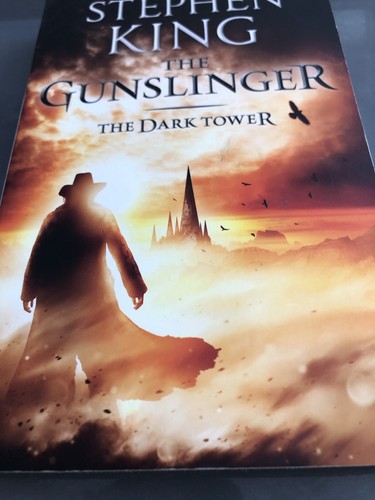 Stephen king the gunslinger - stephen,