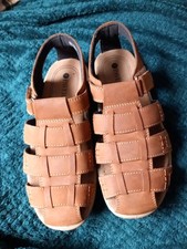 Men's Pavers Sandals Size 9