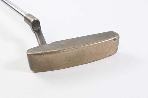 Left hand ping karsten - left,