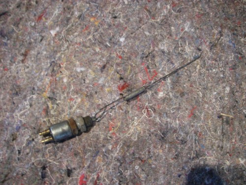 Brake line distributor