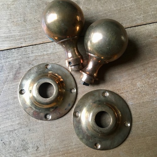 Brass antique door - antique, knobs