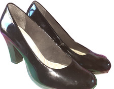 Clarks  ALESSIE EVE  Black PATENT  Leather Court Shoes  Size 5 E WIDE